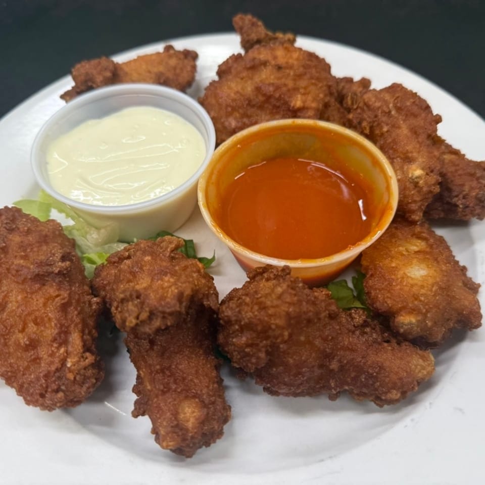 Savor Our Flavorful Wings